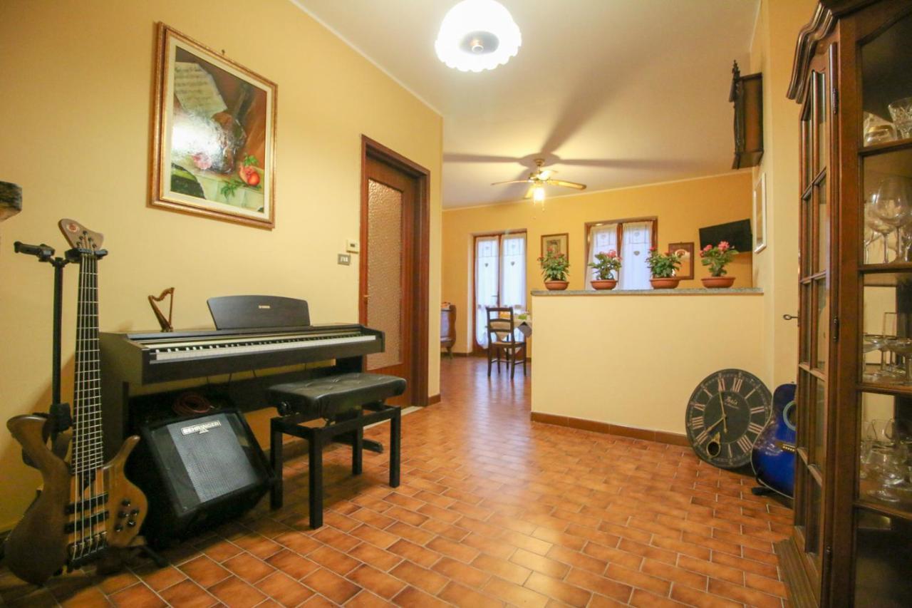 Spighe Paglia E Girasole Candia Canavese Exterior foto