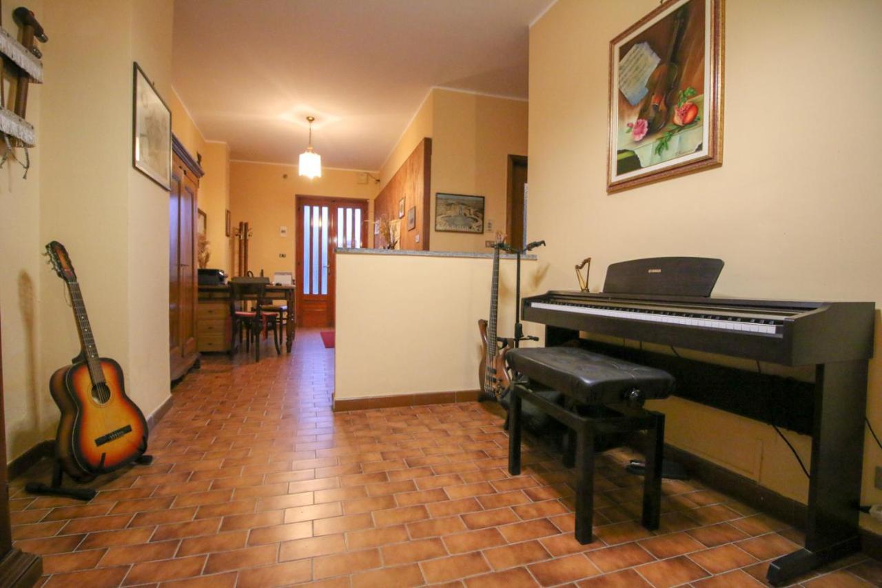 Spighe Paglia E Girasole Candia Canavese Exterior foto