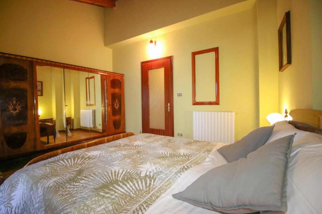 Spighe Paglia E Girasole Candia Canavese Exterior foto